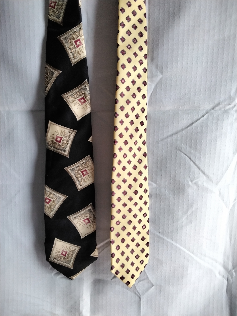 Vintage Dior Monsiour  Black and Cream Patterned Tie Set with Burgundy Accents